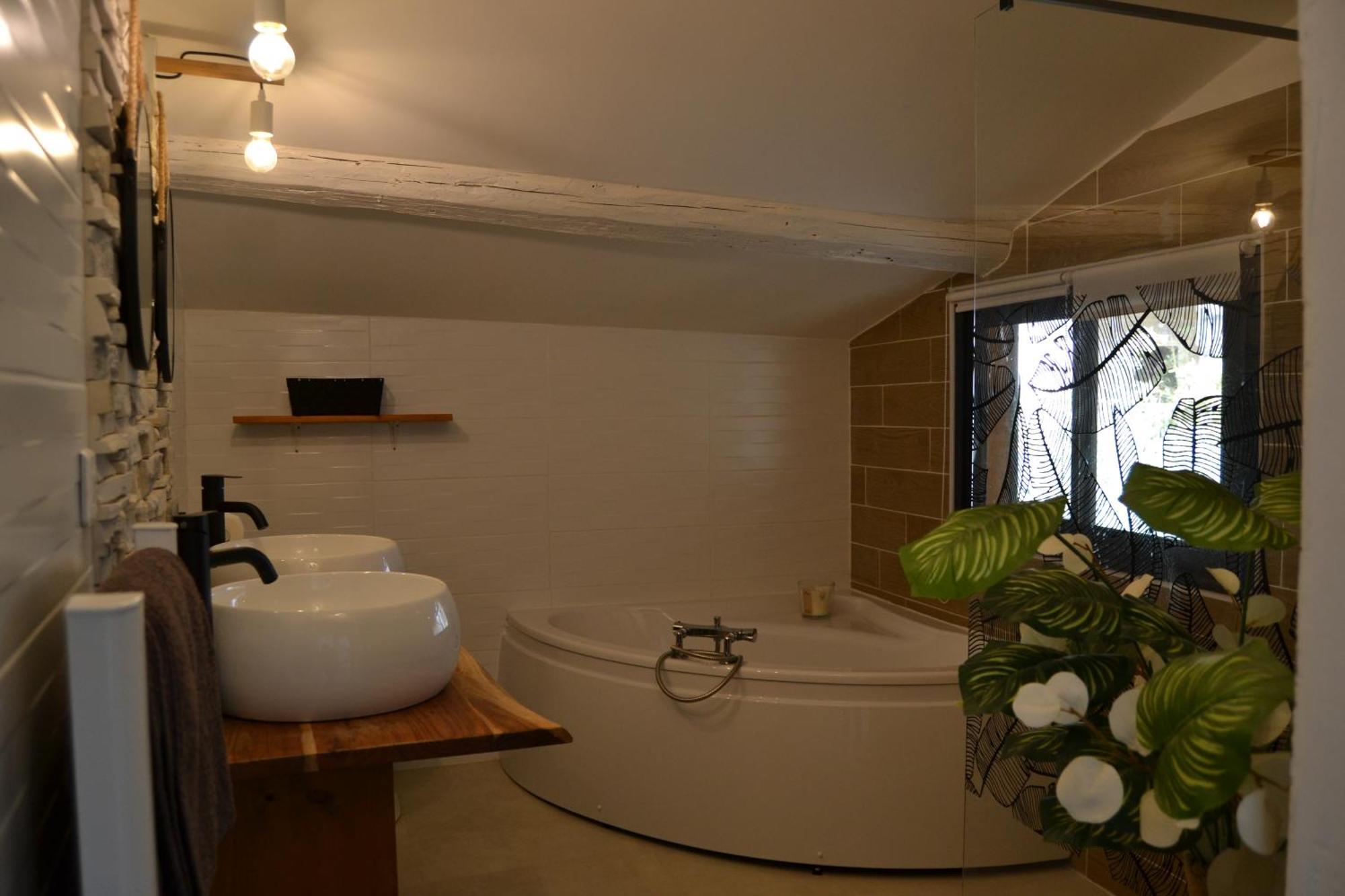 La Cachette Bed & Breakfast Aigues-Vives  Ngoại thất bức ảnh